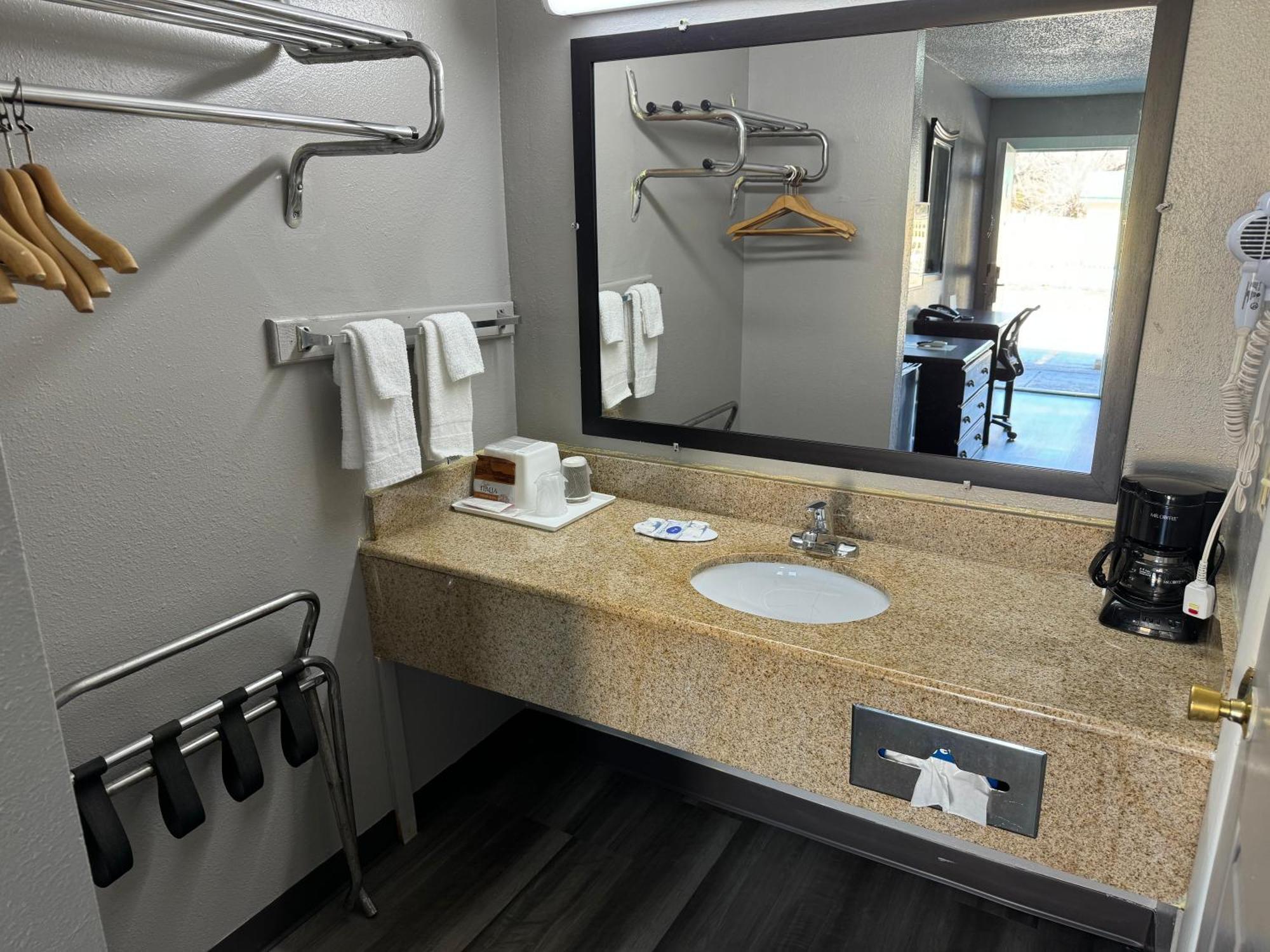 Kansas Inn Independence Ngoại thất bức ảnh