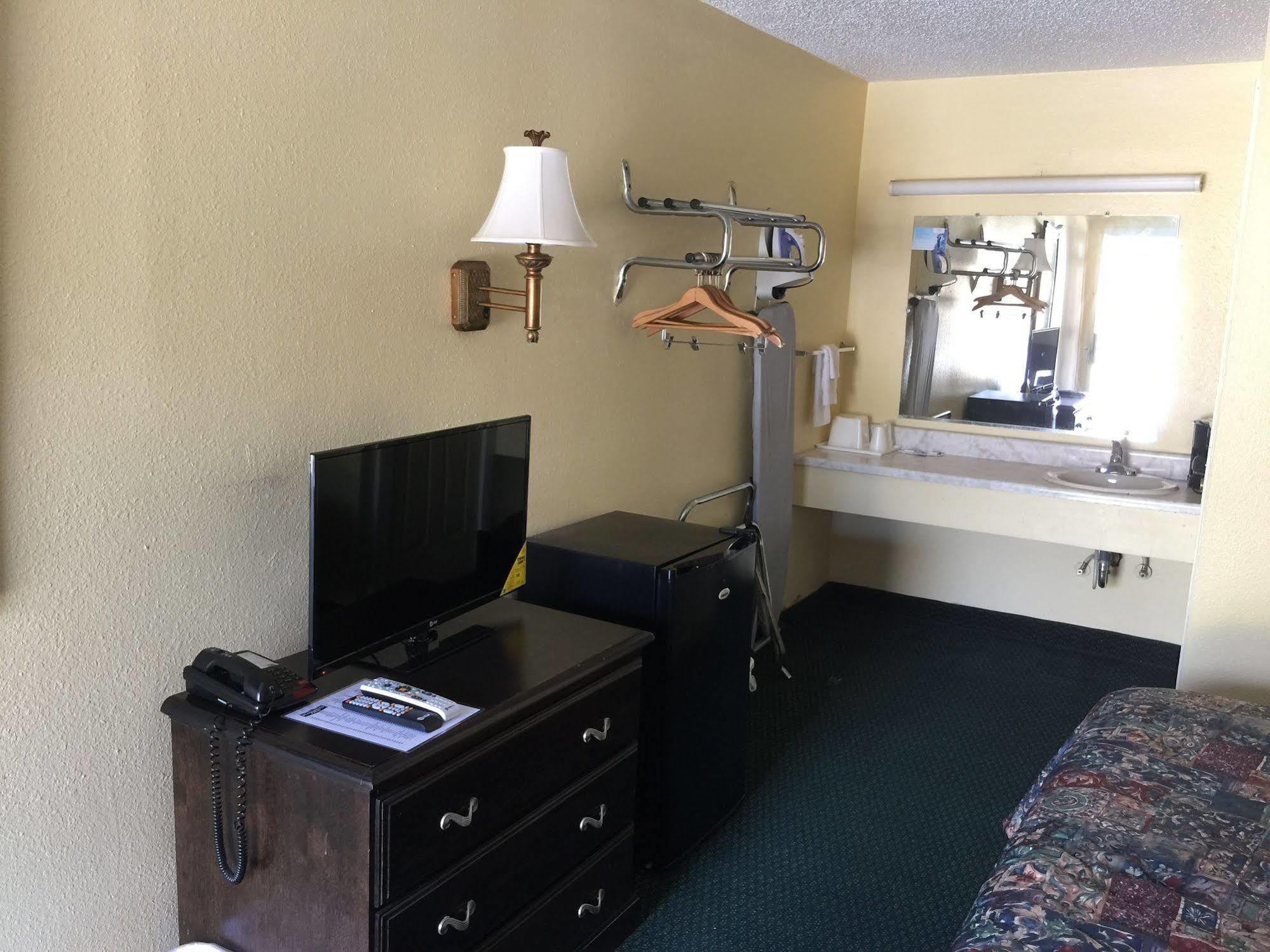 Kansas Inn Independence Ngoại thất bức ảnh